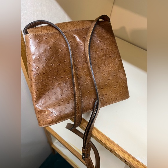 Women’s handbag, brown leather, lots of inside compartments, long strap - Picture 2 of 3